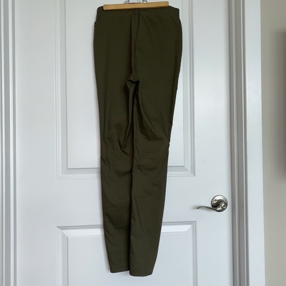Divided H&M Olive Green Elastic Waist Pants - Picture 4 of 7